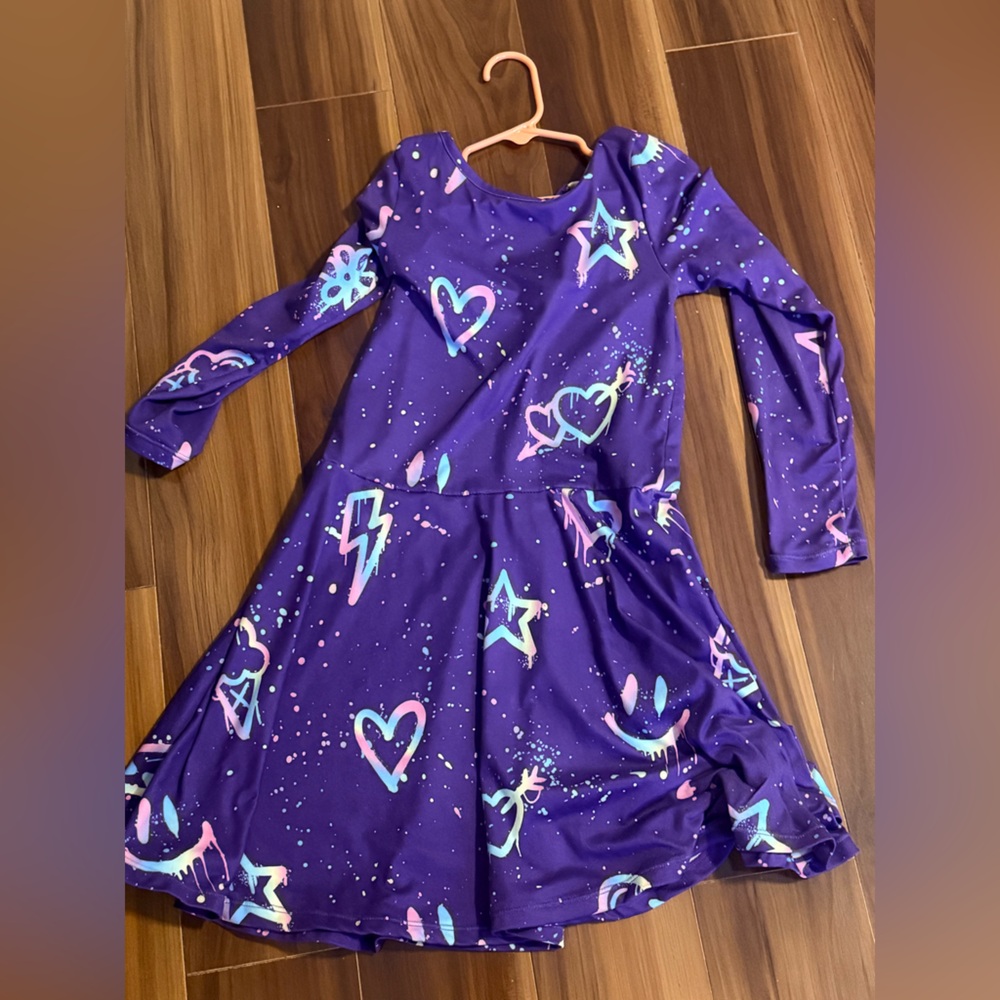 Purple Kids Casual Dress with Heart and Star Patterns size 9/10